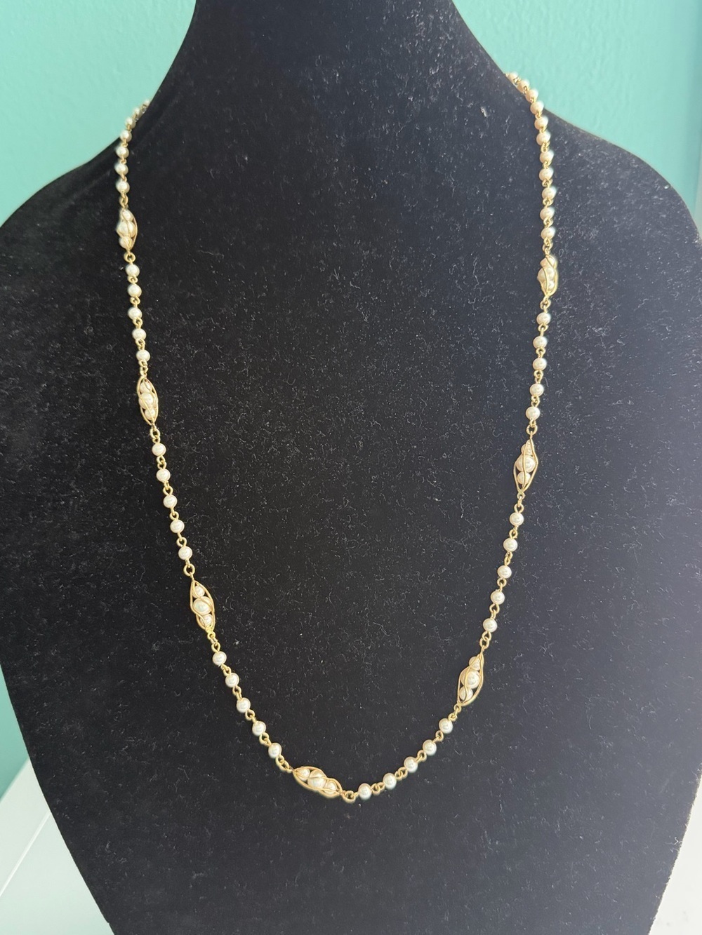 Vintage Napier GoldTone and Pearl Necklace